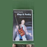 Fotografie zachycuje knihu s názvem Slap & Funky, kterou napsal Richard Scheufler. Pod názvem je uveden text Kreativní škola hry na basovou kytaru a…