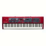 Červený digitální klavír s bílými a černými klávesami. Na levé straně je nápis nord stage 3 a pod ním menší text NORDIC KEYBOARD INSTRUMENTS AB. Horn…