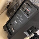 Zadní strana černého reproduktoru s nápisem Soundation HYPER TOP 15A. Jsou zde vidět ovládací prvky, včetně vstupů AUX IN, MIC IN a LINE IN, s nápisy…