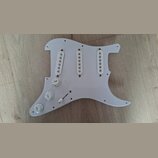 Prodám pickguard Stratocaster