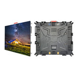 Fotografie zobrazuje čtvercový LED panel zepředu i zezadu. Přední strana zobrazuje barevnou fotku krajiny s domkem pod hvězdnou oblohou a v horní čás…