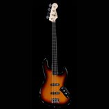 Čtyřstrunná elektrická basová kytara s tělem v provedení sunburst. Na hlavě hředu je viditelné logo Fender a nápis Jazz Bass. Nástroj má světlou hmat…