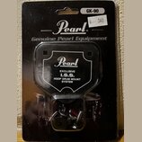Černý plastový obal s produktem značky Pearl. Na obalu je nápis GK-90, logo Pearl a text Genuine Pearl Equipment. Uvnitř se nachází černý kovový držá…