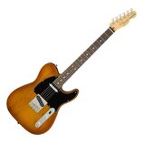 Elektrická kytara s tělem v žlutohnatém gradientu a černým pickguardem. Na hlavě hnedku je vidět nápis Fender TELECASTER. Nástroj má hnědý hmatník a…
