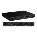 Černý zvukový interface s nápisy evo AUDIENT a EVO 16. Horní panel obsahuje kombinované konektory, řadu tlačítek s čísly 1 až 8, zelený svítící prvek…