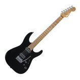 Černá elektrická kytara s hnědým javorovým hmatníkem a hlavou. Na hlavě je viditelné logo "Cort". Kytara má dva humbuckery, tremolo most a dvě ovláda…