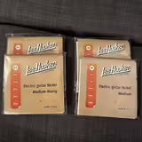 Nov&eacute; struny pro elektrickou kytaru Lee Hooker