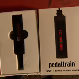 Kytarov&aacute; ladička do pedalboardu i jinam.