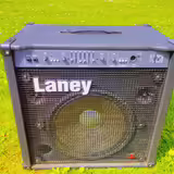 Laney BC 250 -  baskytarov&eacute; kombo