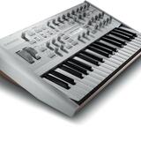 ACCESS VIRUS TI2