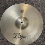 Zildjian Avedis rock crash 16”