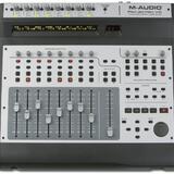 M-Audio ProjectMix - zvukovka +DAWcontroller +motor. fadery