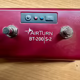 MIDI Bluetooth ovladač  AirTurn BT-200 S-2