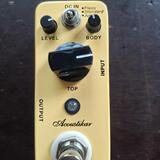 Mooer Acoustikar
