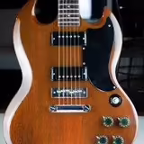 Star&scaron;&iacute; SG Gibson, Framus, Japan  i po&scaron;kozen&eacute; nebo torzo
