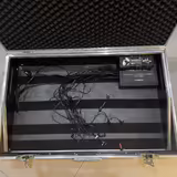 Prod&aacute;m velk&yacute; pedalboard