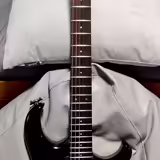 Aria Pro II RS Knight Warrior (1985 Japonsko)