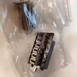 Vintage tremolo na strata