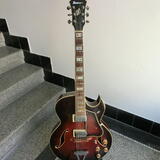 Ibanez AK 85