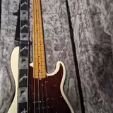Fender USA Baskytara 