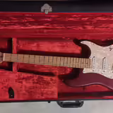 STRATOCASTER DELUXE 1999