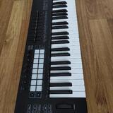 Novation Launchkey 61 MK3