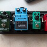 Mini pedalboard