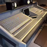 Legenda mezi analogov&yacute;mi mixy &ndash; D&R Marilon 32ch