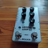 Bic&iacute; automat a looper MOOER GROOVE LOOP x2