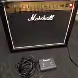 Prod&aacute;m Marshall DSL 40 C  Sleva !!!