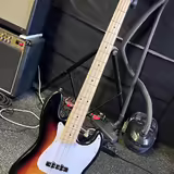 Squier Affinity Jazz Bass