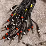 Kabely 1x Jack 6,3 stereo - 2x Jack 6,3 - mono Adam Hall