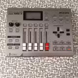 ZOOM MRS4 REKORDING STUDIO JAPONSKO