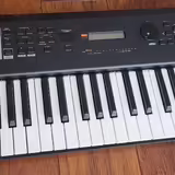 Yamaha MX49 V2