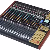 Tascam Model 24 + hardcase