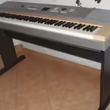 Digit&aacute;ln&iacute; piano Yamaha Portable Grand DGX 620