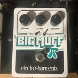 Electro Harmonix Big Muff Pi w. Tone Wicker