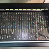 Soundcraft Series 400B 16-Channel 4-Bus Mixing Console