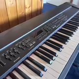Roland RD-500