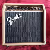 Fender Acoustasonic 15