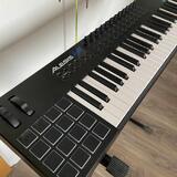 Prodám ALESIS MIDI klávesy