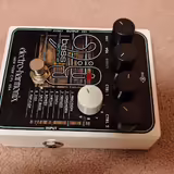 Electro Harmonix Bass Machine