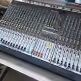 Allen&Heath GL2400 24 vstupů