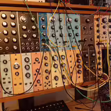 Modul&aacute;rn&iacute; Synth  Yusynth 