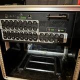 Mackie DL32S