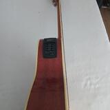 Prodám elektroakustickou kytaru Crafter