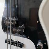 Fender Squier Precision Bass