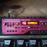 BOSS RC-300 Loop Station