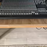 Pred&aacute;m mix Behringer Eurodesk MX8000A