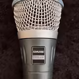 Shure BETA 87A Kondenz&aacute;torov&yacute; mikrofon